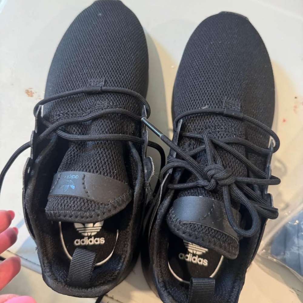 Adidas Kids Triple Black Sneakers